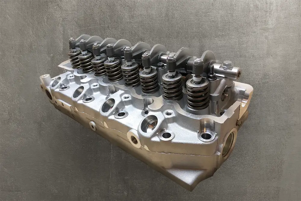 Culata completa reconstruida